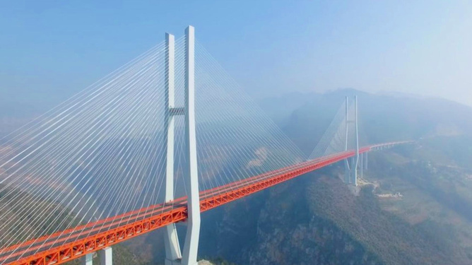 中国建世界第一大桥中国建世界第一大桥，创新与智慧的结晶